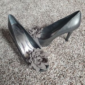 Open toed high heel